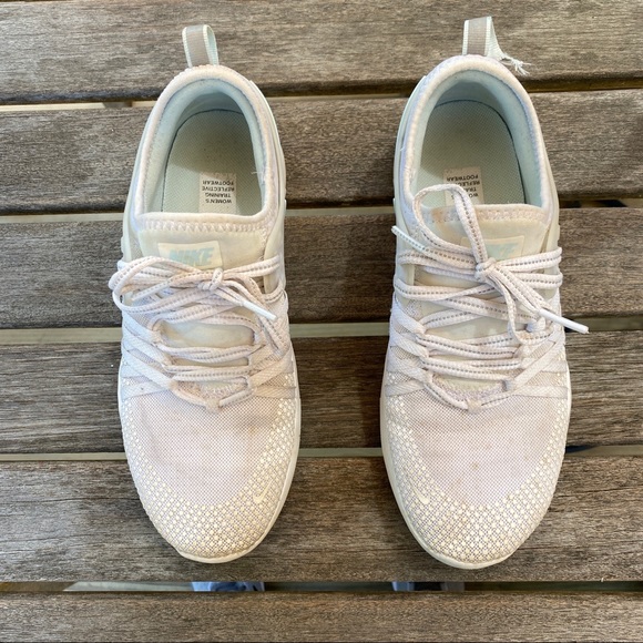 Nike Free Reflective Training Athletic Shoe Size 7 - Picture 2 of 13